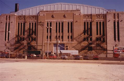 United Center / Chicago Stadium - Page 2 - SkyscraperCity