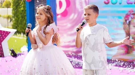 Roma and Diana Performance at Diana's 7TH Birthday full version | Diana ...