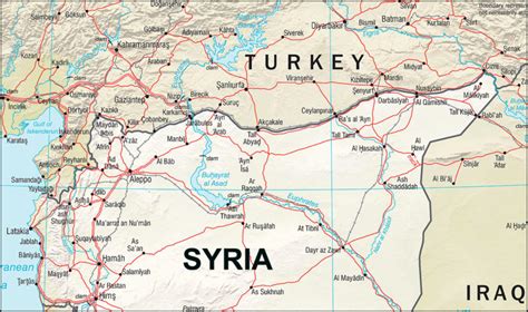 Russian firepower helps Syrian forces edge toward Turkey border