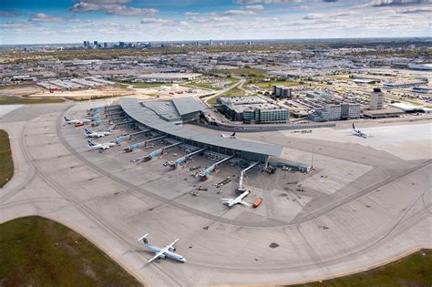 Winnipeg James Armstrong Richardson International Airport - Cancun Airport