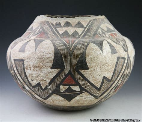 Zuni Pueblo Pottery - Zuni Polychrome Pot | Pueblo pottery, Southwest ...