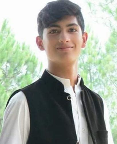 Naseem Shah Wiki, Height, Age, Girlfriend, Family, Biography & More ...