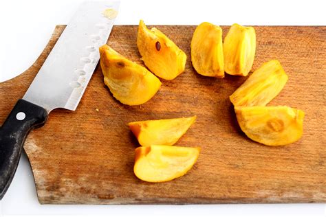 How to Cut a Persimmon: 11 Steps (with Pictures) - wikiHow