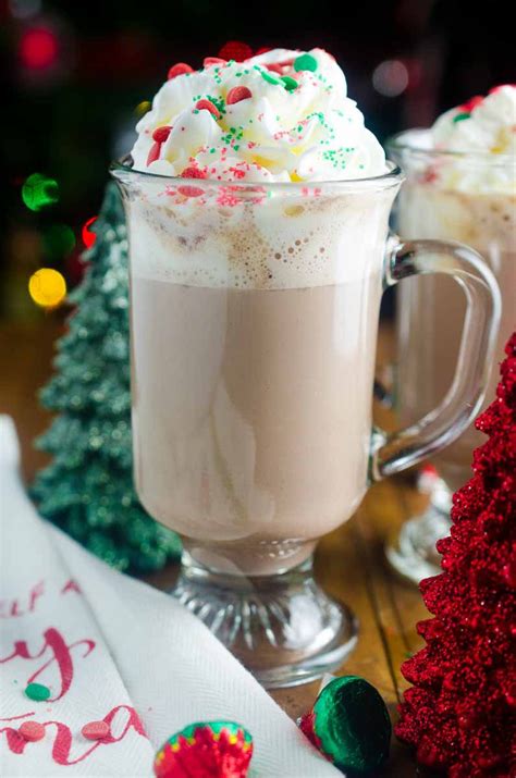 Peppermint Patty Drink - A Christmas Cocktail Recipe | Life's Ambrosia