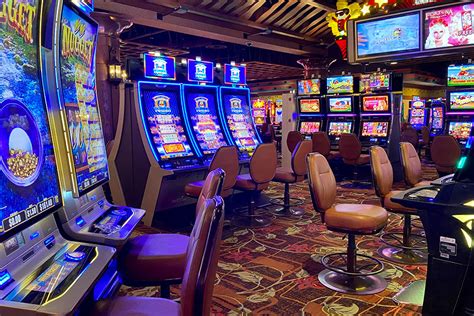 Play at Diamond Jo Casino | Diamond Jo Casino in Northwood, IA.