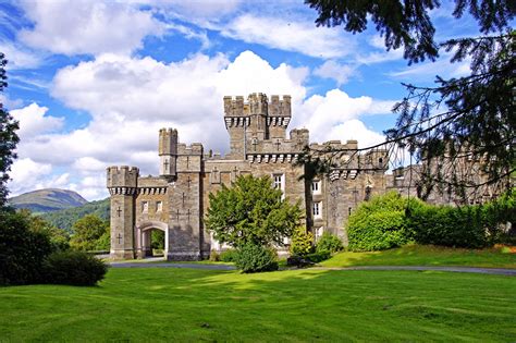 Papeis de parede Castelo Wray Castle Scotland Cidades baixar imagens