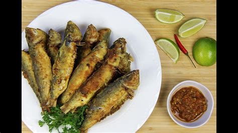 Grandma's Traditional Fried Herrings | CaribbeanPot.com - YouTube