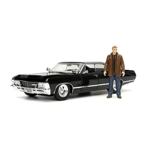 Supernatural 1:24 Dean 1967 Chevy Impala Diecast Car And Figure ...