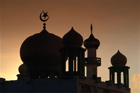 Help Protect Your Mosque! - Muslim Engagement and Development