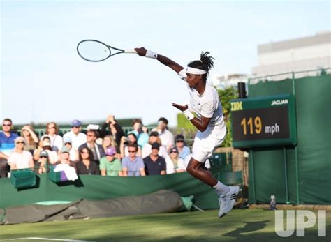 Photo: Michael Ymer vs Taylor Fritz at Wimbledon 2023 - LON2023070668 ...