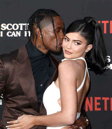 13 Tweets About Kylie Jenner Reportedly Hanging Out With Tyga After Her ...