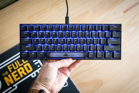 Corsair K65 RGB Mini: pratique avec le clavier de jeu mécanique à 60% ...