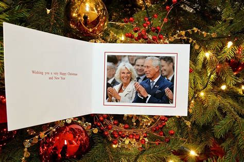 All the Royal Family Christmas Cards Over the Years | Family christmas ...