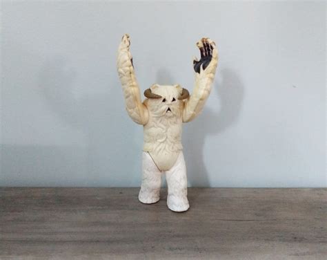 1998 Wampa With Removable Arm Ice Planet Hoth Wampa Vintage - Etsy