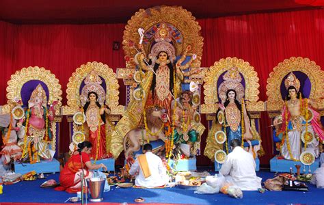 Durga Puja Celebrations in Kolkata « HolidayRentals Blog