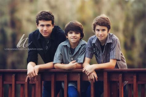 A Family - {Lutz Family Photographer} | Sibling photography poses ...