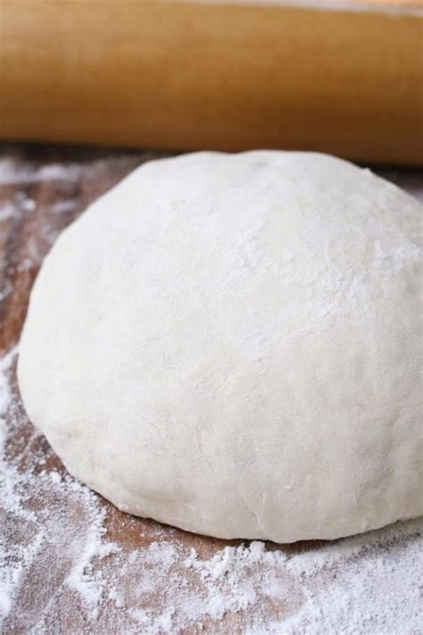 Best Flour for Pizza (Bread Flour, Almond Flour Pizza Crust, and More ...