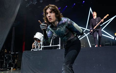 Watch Bring Me The Horizon debut 'Kool-Aid' at UK tour opener