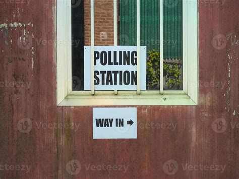 General elections polling station 5381586 Stock Photo at Vecteezy