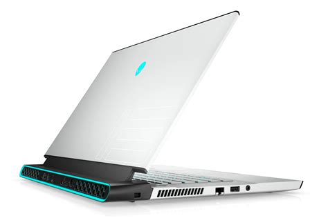 Does a gaming laptop need good battery life? Dell doesn't think so ...