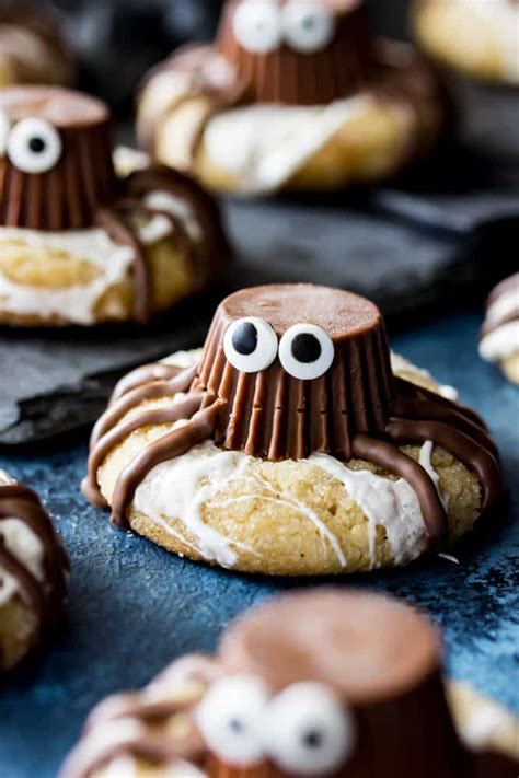 Spooky Spider Cookies - Sugar Spun Run