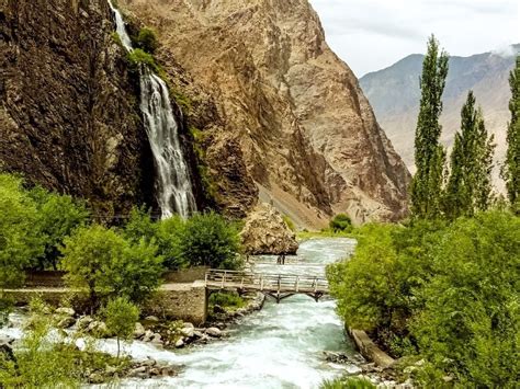 20 Most Beautiful Places in Pakistan You Have to See to Believe