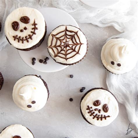 Easy Halloween Cupcakes – If You Give a Blonde a Kitchen