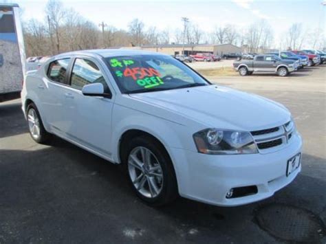 Sell new 2014 Dodge Avenger SXT in 5824 Highway 100, Washington ...