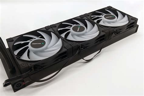 Deepcool LS720 Review - discreet AiO with a special installation wish ...