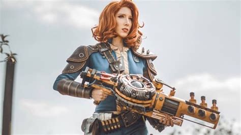 Awesome FALLOUT Vault Dweller Cosplay Photos — GeekTyrant