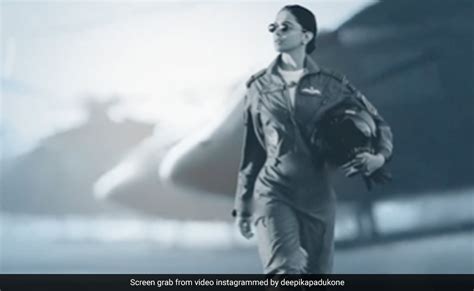 Fighter: First Glimpse Of Deepika Padukone, In A Flying Suit, Is Making ...