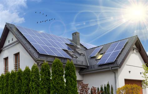 6 Ways a Solar Panel Installation Boosts Home Value