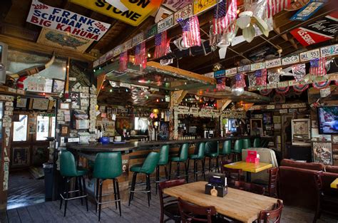 tybee island restaurants and bars - Carman Driscoll