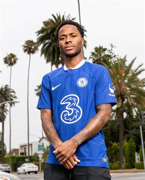 Raheem Sterling becomes first signing of Chelsea's new era | Inquirer ...