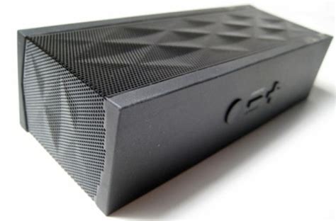 Jawbone Jambox review: Jawbone Jambox - CNET