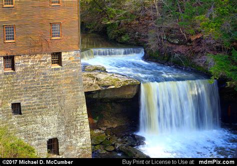 Lanterman's Mill and Falls at Mill Creek Park Picture (Youngstown, OH ...