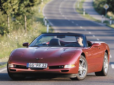 CHEVROLET Corvette C5 Convertible Specs & Photos - 1998, 1999, 2000 ...