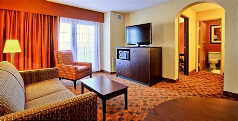 Rooms and Accommodations | Comfort Inn