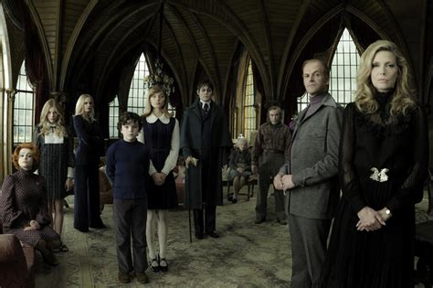 Dark Shadows Movie Tickets & Showtimes Near You | Fandango