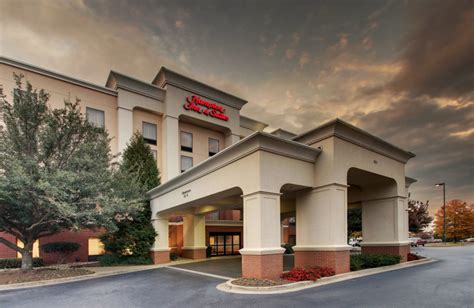 Hampton Inn & Suites Spartanburg-I-26-Westgate Mall, SC (Spartanburg ...