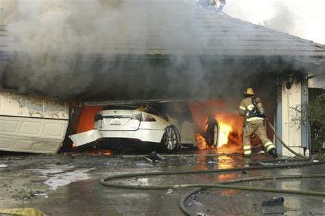 Firefighter Hell: When an Electric Car Bursts Into Flames - The ...