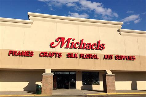 Michaels Crafts Deal for Updated, Smaller Corporate Headquarters in Texas