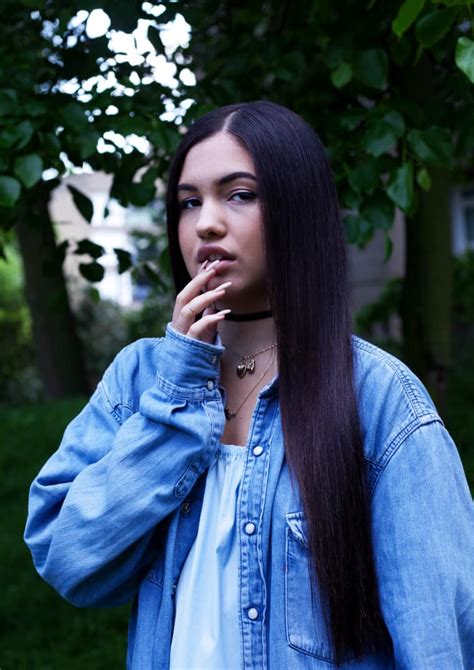 Mabel Is Neneh Cherry’s Daughter, But She’s Finding Her Own R&B Groove ...