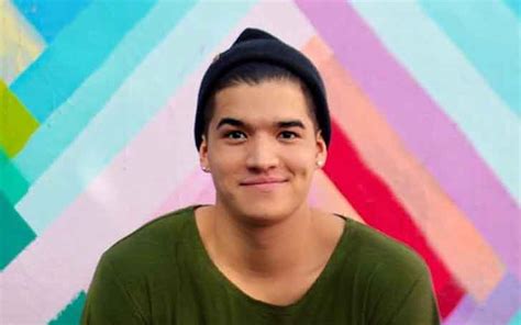 Filipino-American YouTuber Alex Wassabi: Is He Still Dating Lauren ...