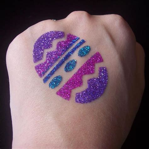 90+ Cool Glitter Tattoos | Glitter tattoo, Temporary tattoo designs ...