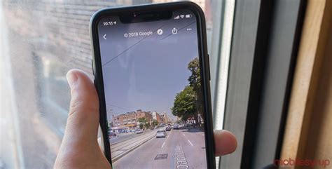 Google Maps' Street View on iOS now supports the iPhone X's aspect ratio