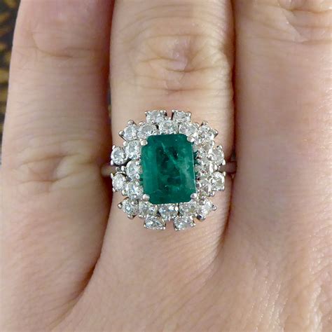 Emerald and Diamond Cluster Ring — Jewellery Discovery