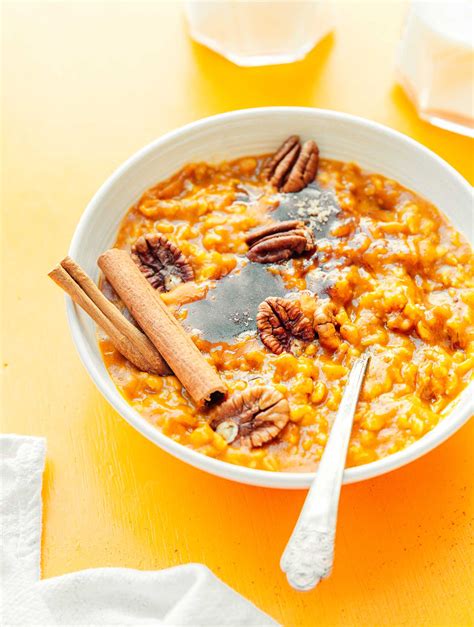 10-Minute Pumpkin Oatmeal (Stovetop or Microwave) | Live Eat Learn