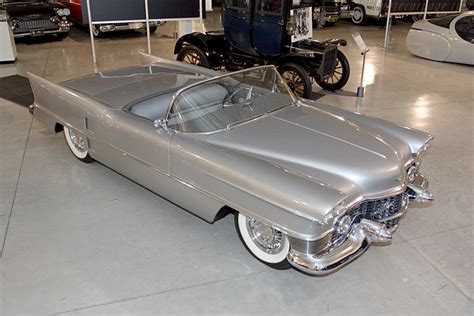 1953 Cadillac Le Mans Concept - Images, Specifications and Information