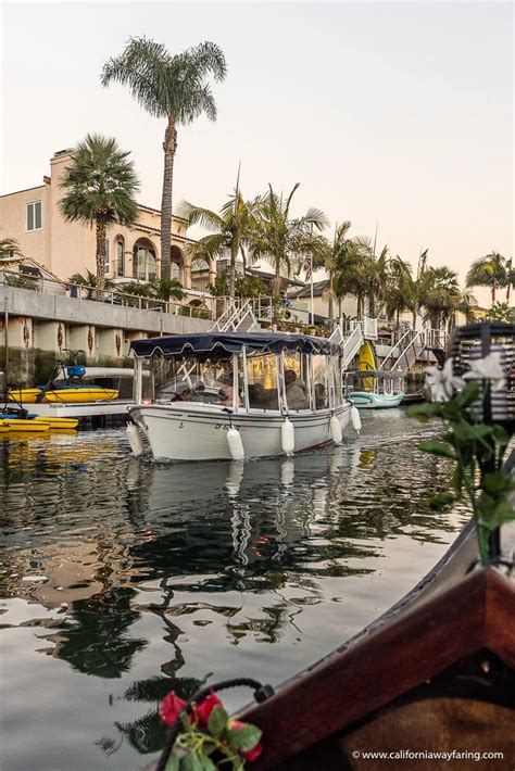 Gondola Ride in Long Beach to See the Christmas Lights